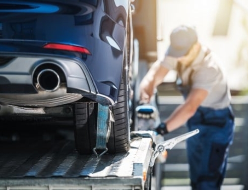 Box Truck Towing in Riverside California